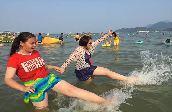 較場(chǎng)尾營(yíng)員游玩照片