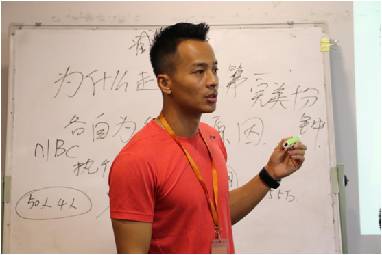 FATBOOK運動減肥教練學(xué)院院長韓軍臣先生